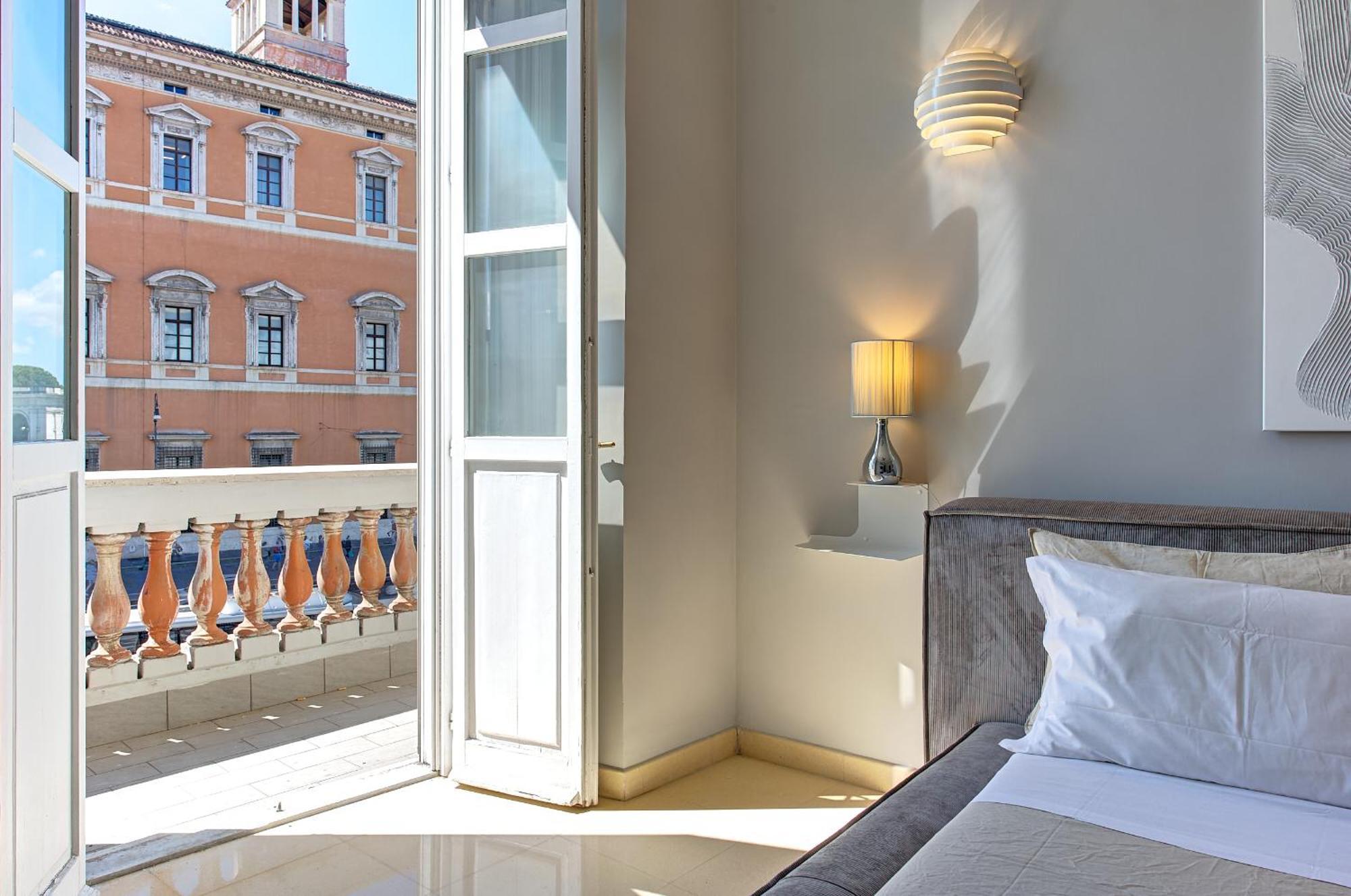 Apartment Irex Colosseo & Fori, Elegant 3 Rooms Apartment Rom